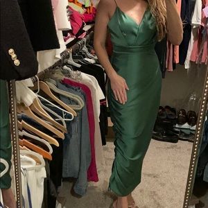 Midi satin green dress